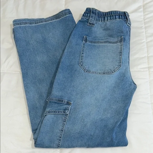 Almost Famous Blue Carpenter Jeans with Elastic Waist - Picture 2 of 4